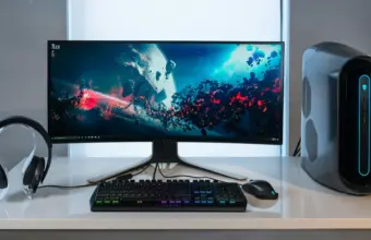 Unlock Trendsetting Laptop Deals with Premium Performance